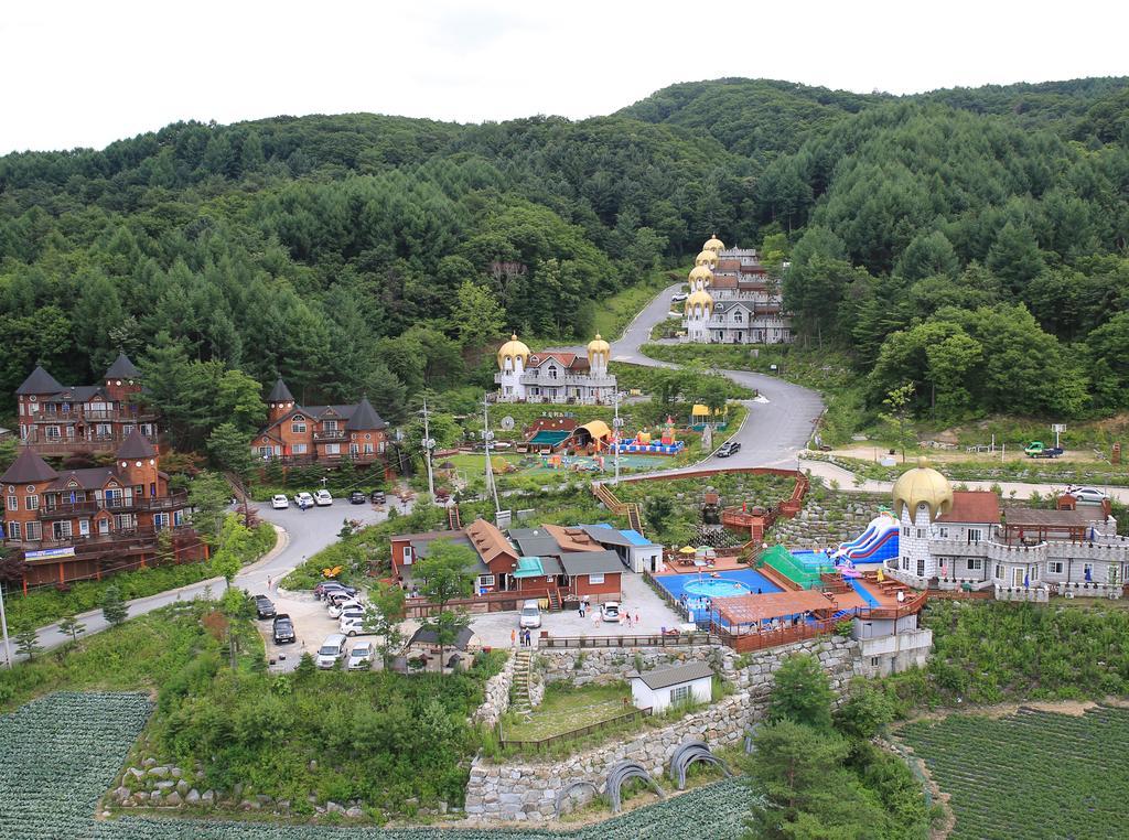 Elf Spa Resort & Hotel Pyeongchang Bagian luar foto