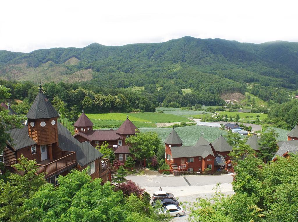 Elf Spa Resort & Hotel Pyeongchang Bagian luar foto